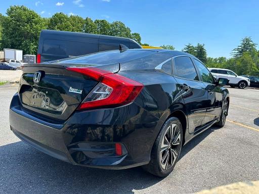 57396376 :رقم المزاد ، 19XFC1F78HE211770 vin ، 2017 Honda Civic مزاد بيع