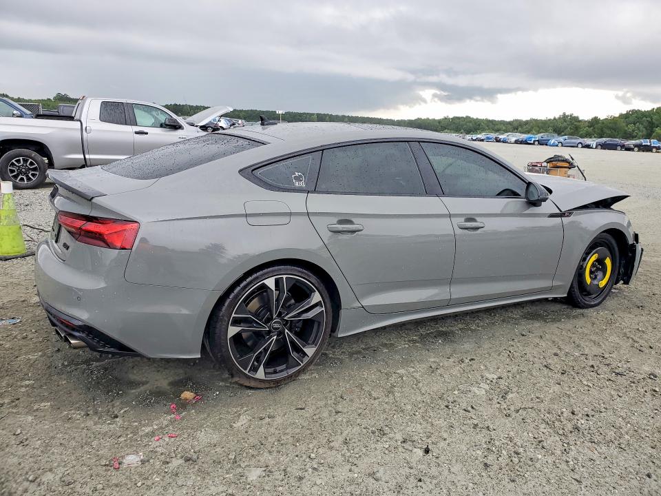 62033896 :رقم المزاد ، WAUC4CF51MA008837 vin ، 2021 Audi S5 مزاد بيع