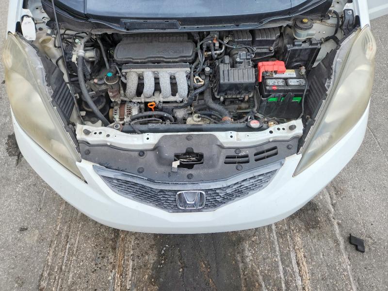2013 Honda Fit მანქანა იყიდება აუქციონზე, vin: JHMGE8H34DC018324, აუქციონის ნომერი: 61576906