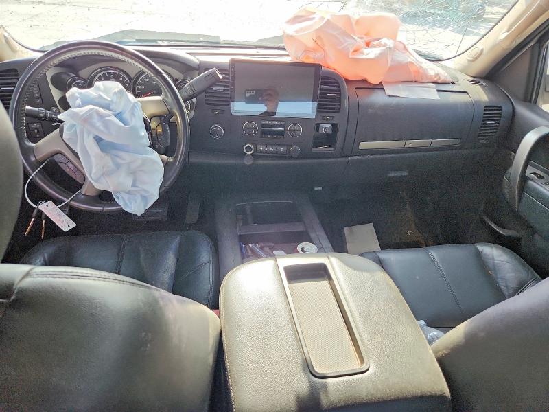 61329676 :رقم المزاد ، 1GCRKSE74CZ156755 vin ، 2012 Chevrolet Silverado مزاد بيع