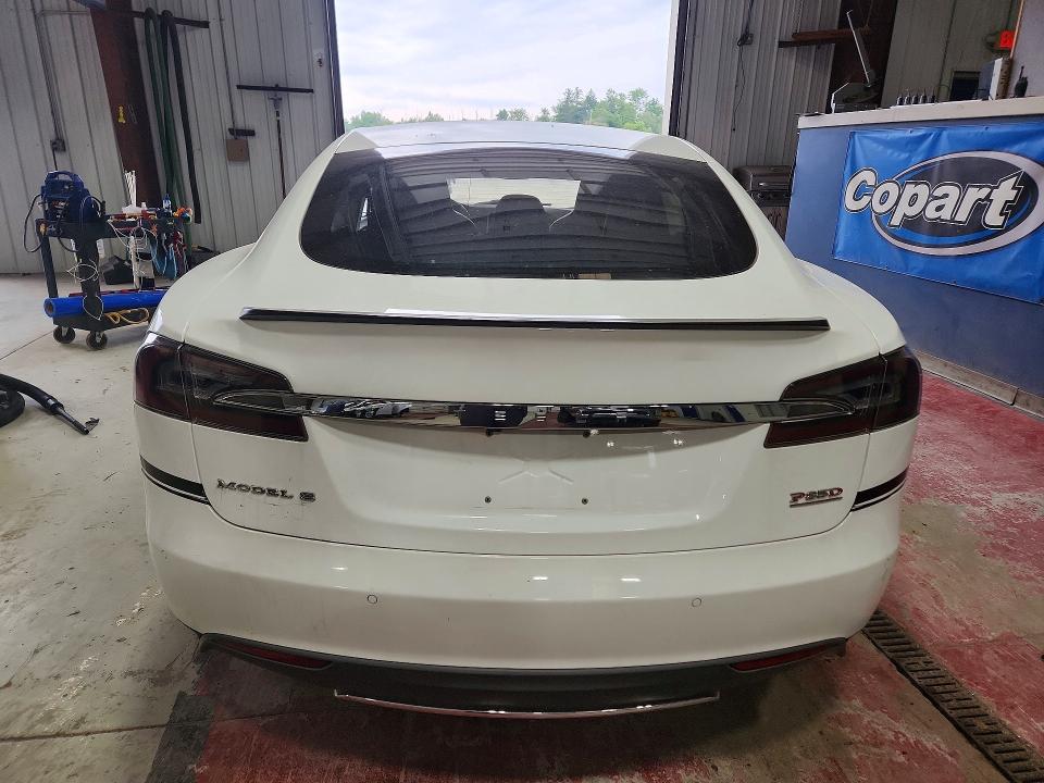 Продажа на аукционе авто 2014 Tesla Model S, vin: 5YJSA1H25EFP64856, номер лота: 61404756