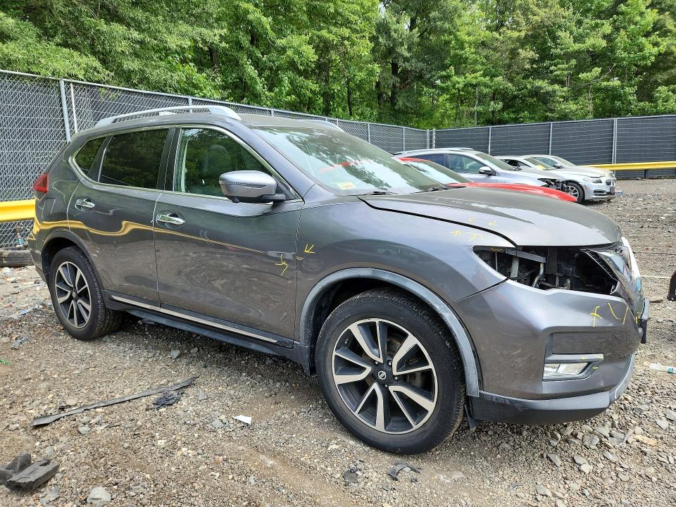 Продаж на аукціоні авто 2018 Nissan Rogue, vin: JN8AT2MVXJW324539, номер лоту: 61718096