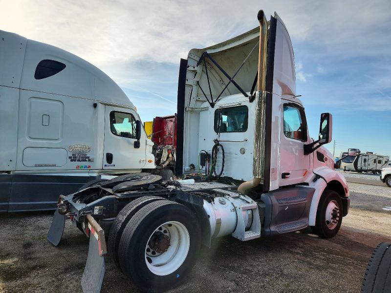 2018 Peterbilt 579 მანქანა იყიდება აუქციონზე, vin: 1XPBA48X4JD478137, აუქციონის ნომერი: 57913146