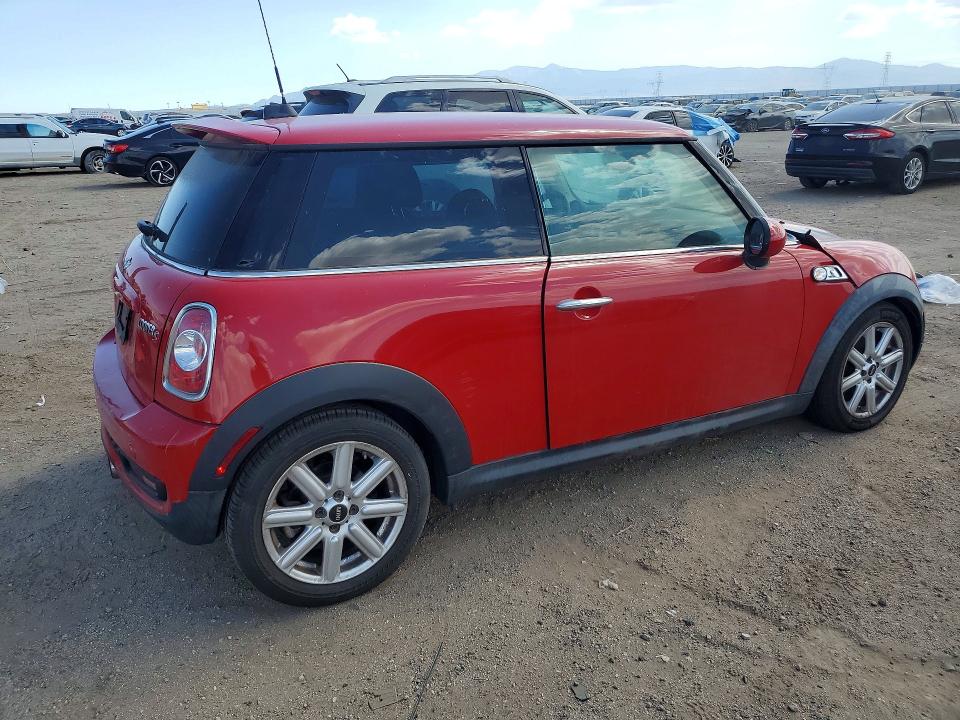 Продажа на аукционе авто 2012 Mini Cooper, vin: WMWSV3C57CT385513, номер лота: 61164936