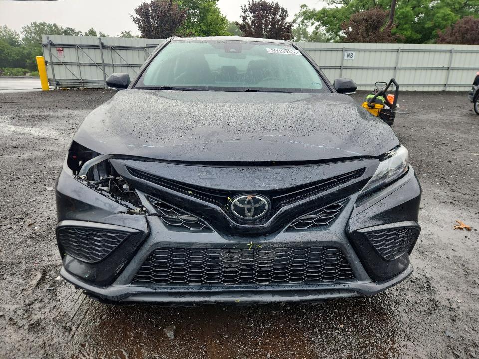 Продажа на аукционе авто 2023 Toyota Camry, vin: 4T1G11AK3PU802168, номер лота: 63308196
