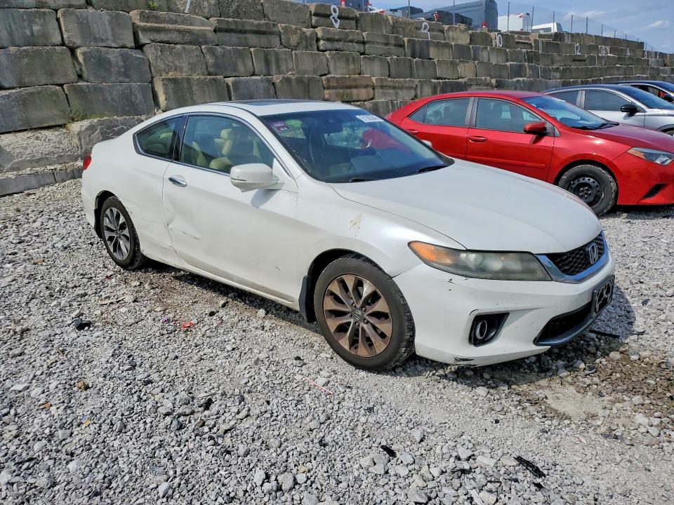 61583646 :رقم المزاد ، 1HGCT1B80DA014303 vin ، 2013 Honda Accord مزاد بيع