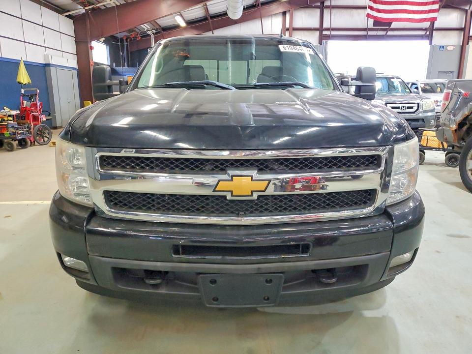 2011 Chevrolet Silverado მანქანა იყიდება აუქციონზე, vin: 1GCRKTE37BZ258424, აუქციონის ნომერი: 61946406