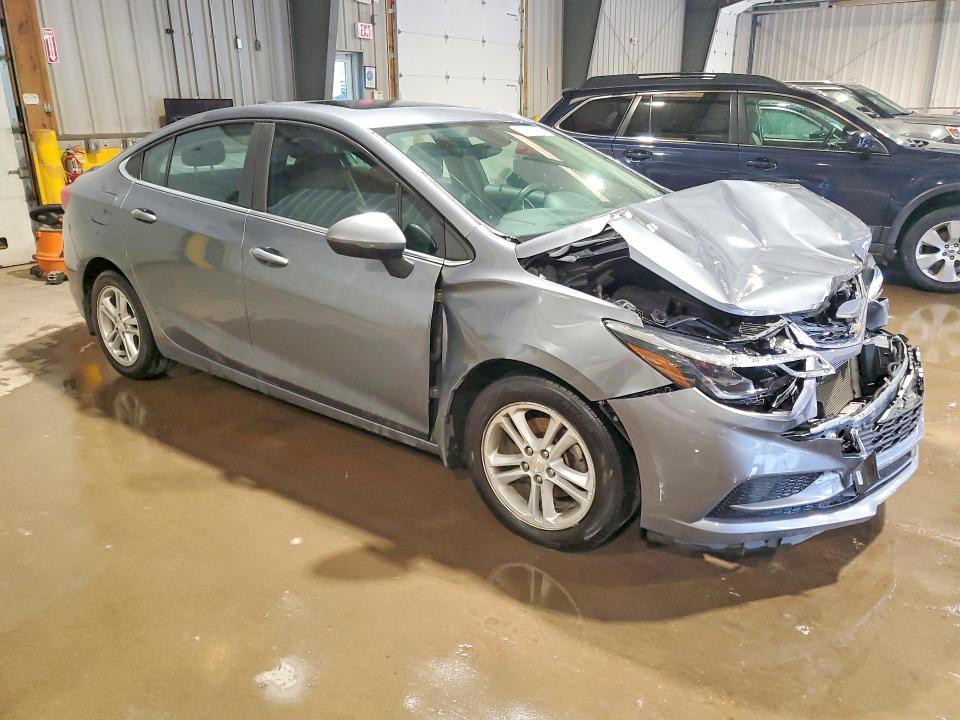 Продажа на аукционе авто 2018 Chevrolet Cruze, vin: 1G1BE5SM8J7201816, номер лота: 58894146