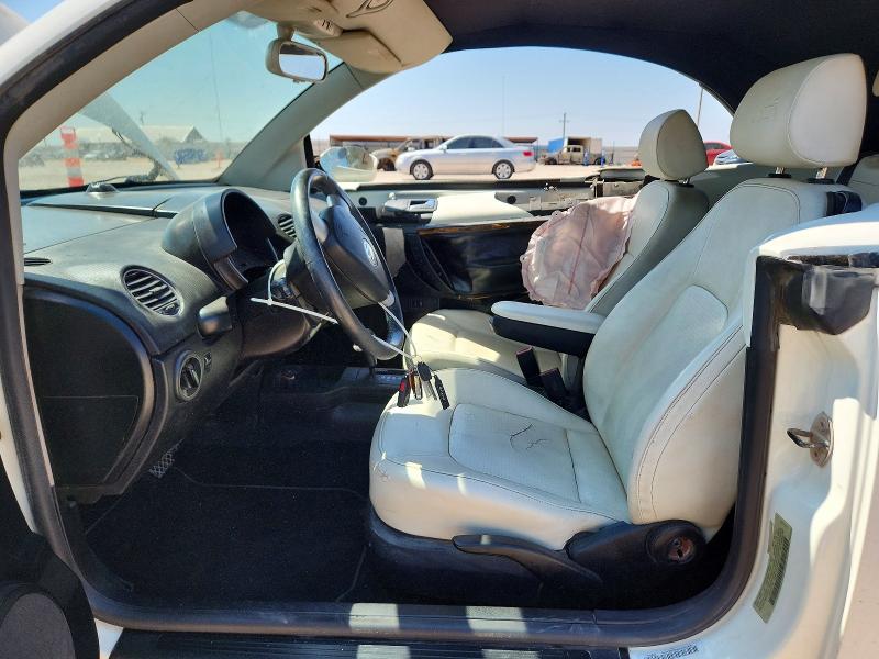 59893286 :رقم المزاد ، 3VWFF31Y07M416777 vin ، 2007 Volkswagen New Beetle مزاد بيع