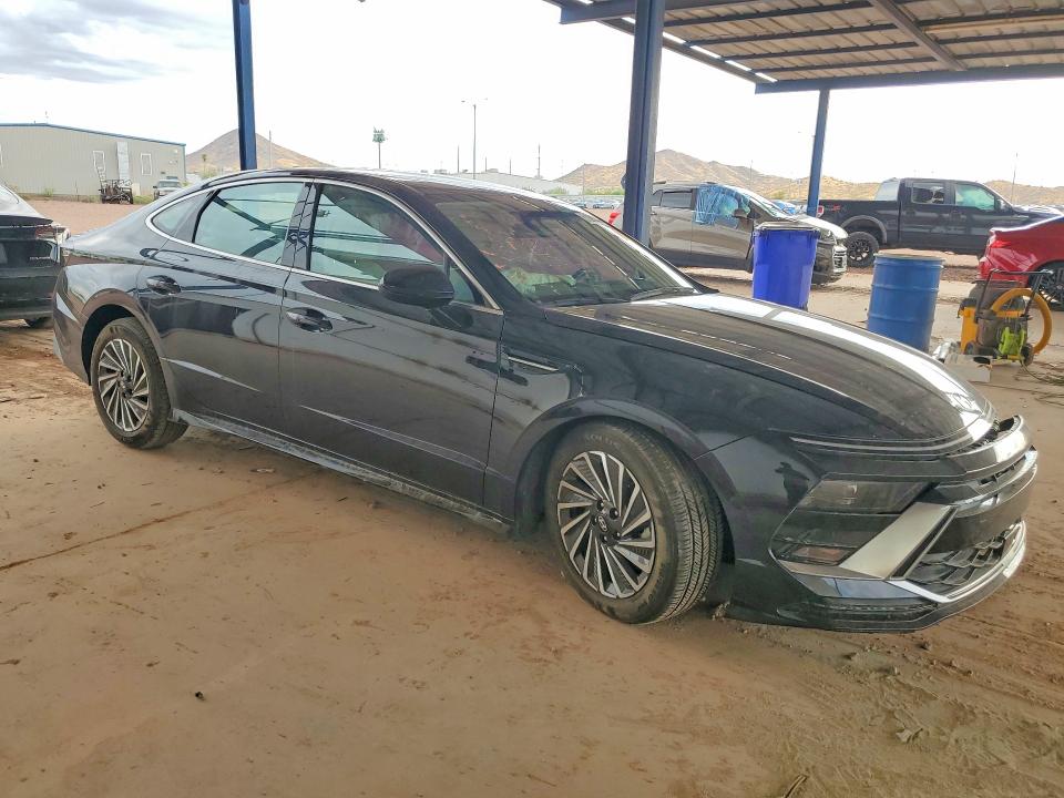 2025 Hyundai Sonata Hybrid მანქანა იყიდება აუქციონზე, vin: KMHL34JJXSA107438, აუქციონის ნომერი: 61091846