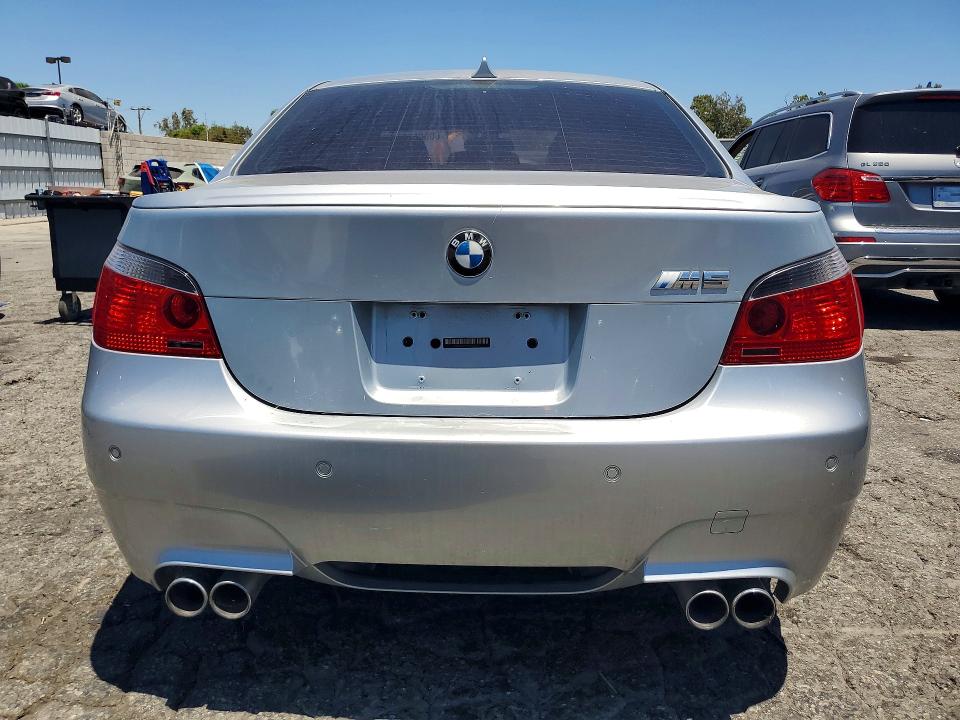 2006 Bmw M5 მანქანა იყიდება აუქციონზე, vin: WBSNB93556B583179, აუქციონის ნომერი: 60506066