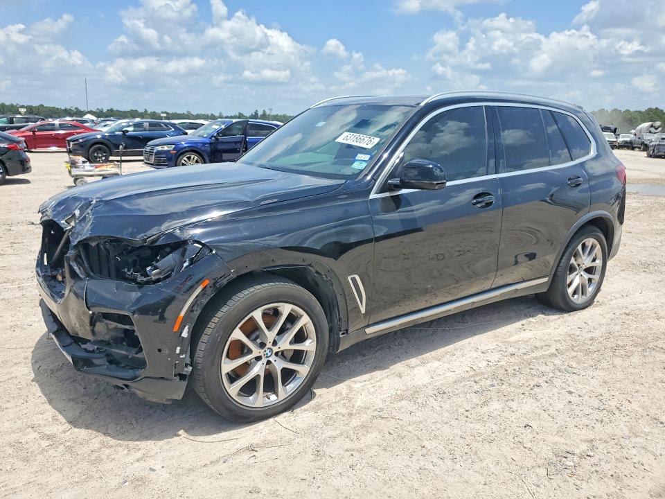 63186676 :رقم المزاد ، 5UXCR4C08M9G22015 vin ، 2021 Bmw X5 مزاد بيع