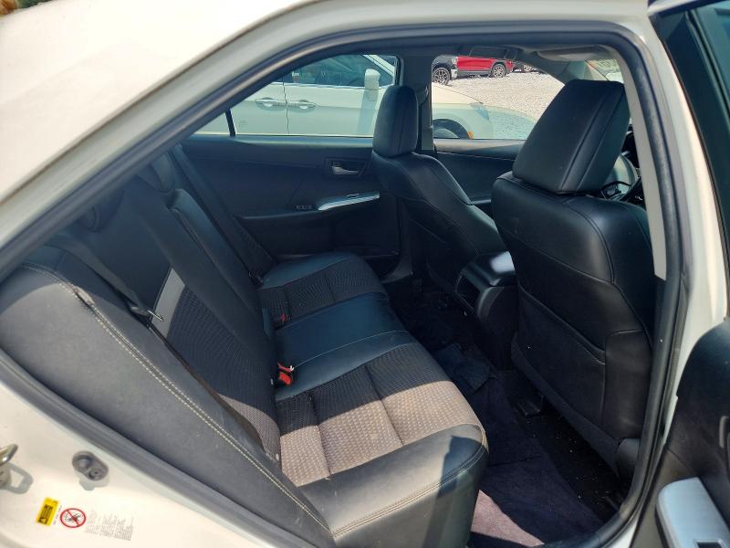 2014 Toyota Camry Hybrid მანქანა იყიდება აუქციონზე, vin: 4T1BD1FK9EU134500, აუქციონის ნომერი: 62709836