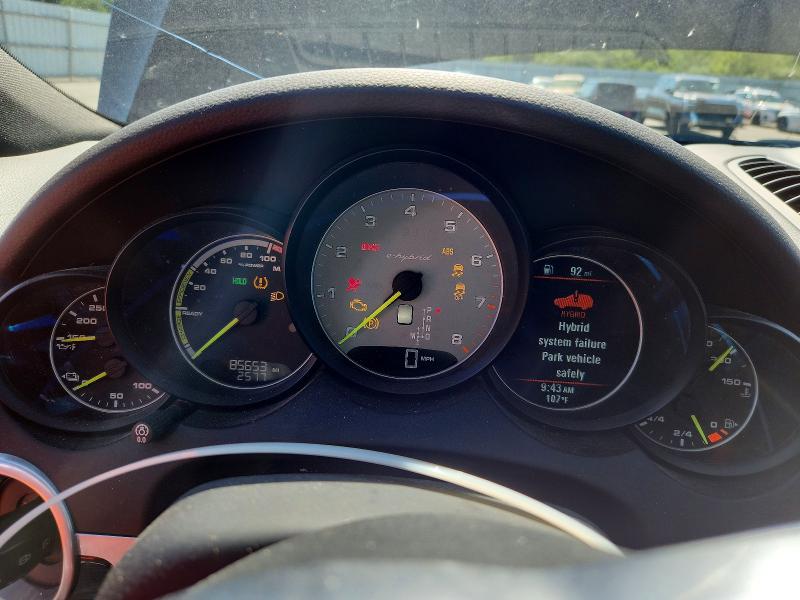 60324996 :رقم المزاد ، WP1AE2A26JLA71879 vin ، 2018 Porsche Cayenne مزاد بيع