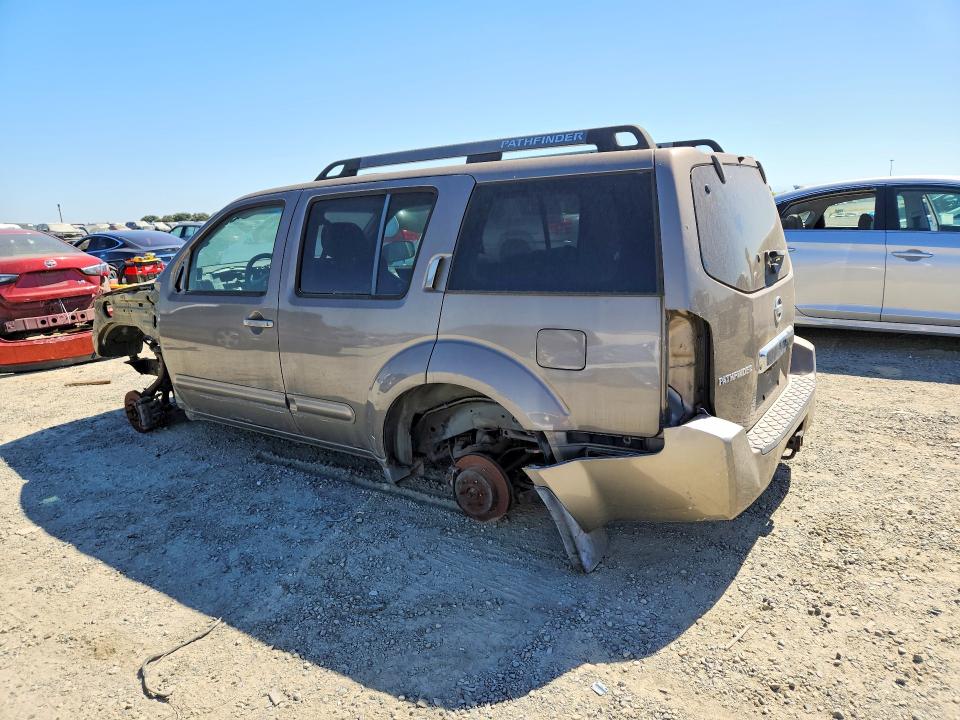 60276056 :رقم المزاد ، 5N1AR18U17C610078 vin ، 2007 Nissan Pathfinder مزاد بيع
