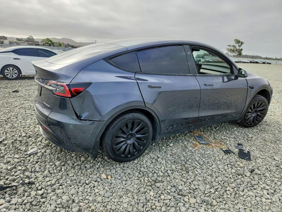 Продажа на аукционе авто 2023 Tesla Model Y, vin: 7SAYGDEE6PF791983, номер лота: 59680086
