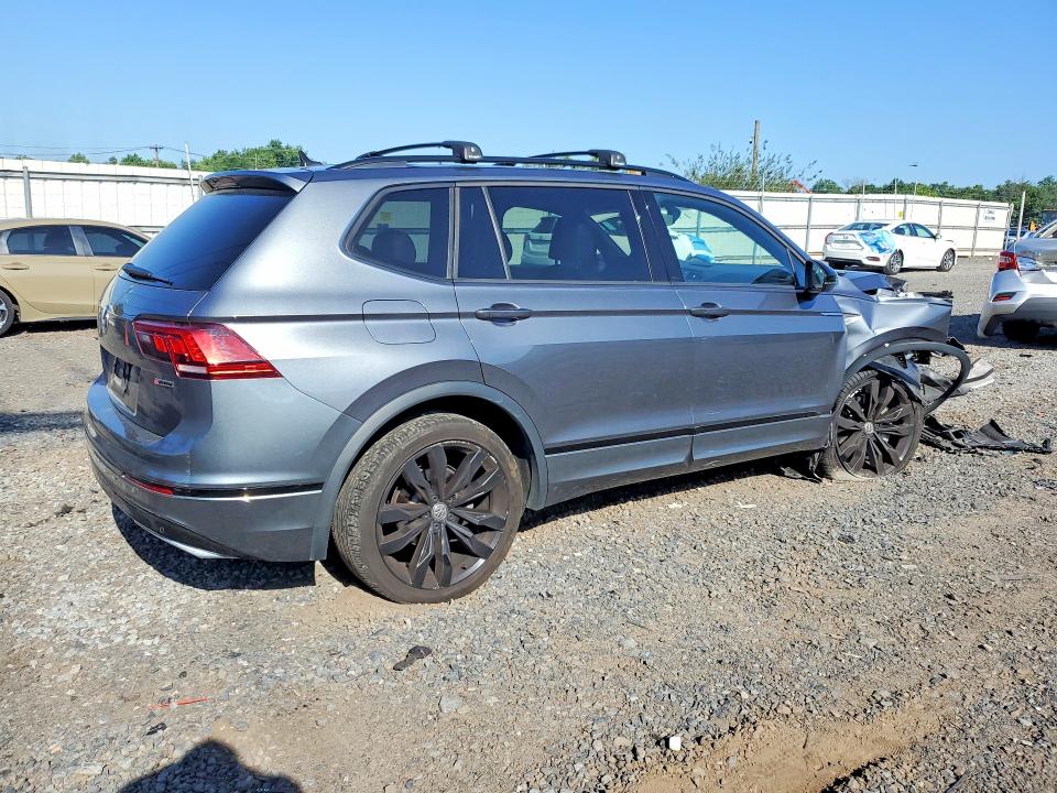59628436 :رقم المزاد ، 3VV2B7AX8MM053086 vin ، 2021 Volkswagen Tiguan مزاد بيع