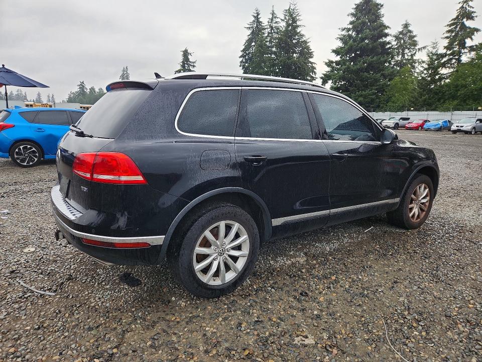 Aukcja sprzedaży 2015 Volkswagen Touareg, vin: WVGEP9BP8FD005699, numer aukcji: 61585746