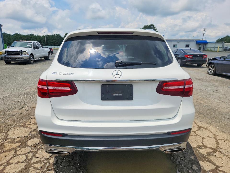 60955346 :رقم المزاد ، WDC0G4JB1KV174629 vin ، 2019 Mercedes-benz Glc مزاد بيع