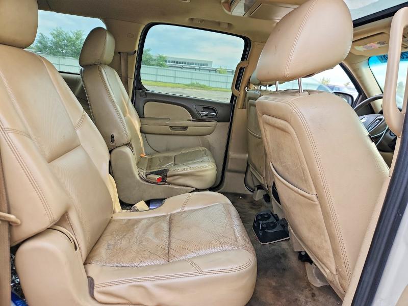 Продажа на аукционе авто 2011 Chevrolet Suburban, vin: 1GNSKKE31BR333346, номер лота: 62268796