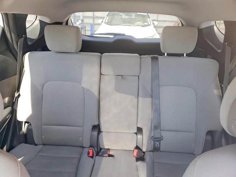 Продажа на аукционе авто 2018 Hyundai Santa Fe Sport, vin: 5NMZTDLB4JH106939, номер лота: 63240716
