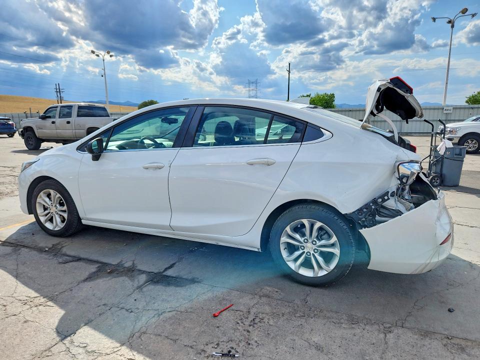 Продаж на аукціоні авто 2019 Chevrolet Cruze, vin: 1G1BE5SM4K7115677, номер лоту: 61397126