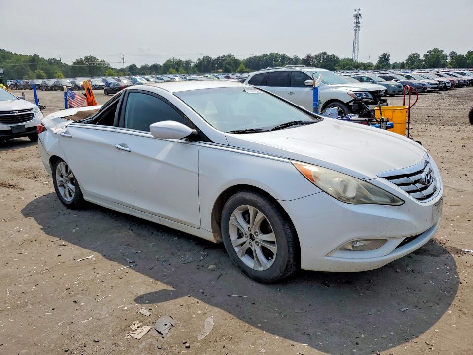 61617056 :رقم المزاد ، 5NPEC4AC4BH115011 vin ، 2011 Hyundai Sonata مزاد بيع