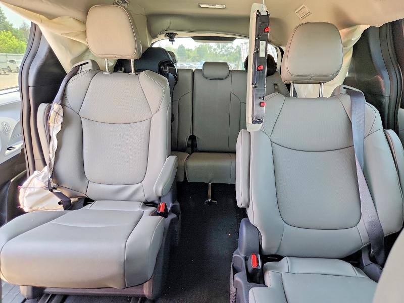 2025 Toyota Sienna მანქანა იყიდება აუქციონზე, vin: 5TDJSKFC5SS215210, აუქციონის ნომერი: 60320386