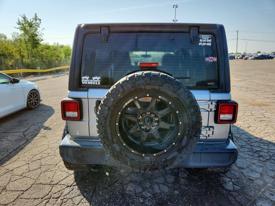 Продажа на аукционе авто 2018 Jeep Wrangler Unlimited, vin: 1C4HJXDN2JW221600, номер лота: 63485856