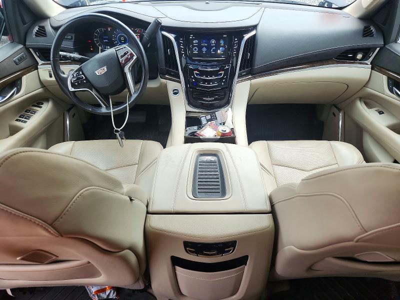 60258196 :رقم المزاد ، 1GYS4BKJ1JR245332 vin ، 2018 Cadillac Escalade مزاد بيع