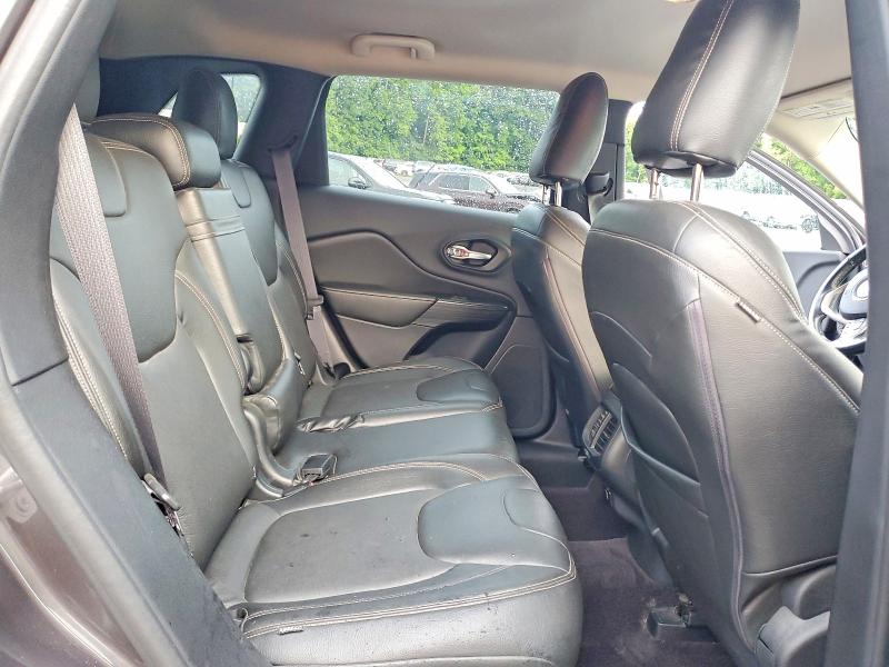Продажа на аукционе авто 2016 Jeep Cherokee, vin: 1C4PJMCS5GW321801, номер лота: 62637786
