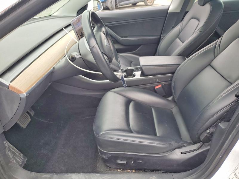 60520796 :رقم المزاد ، 5YJ3E1EA5JF162330 vin ، 2018 Tesla Model 3 مزاد بيع