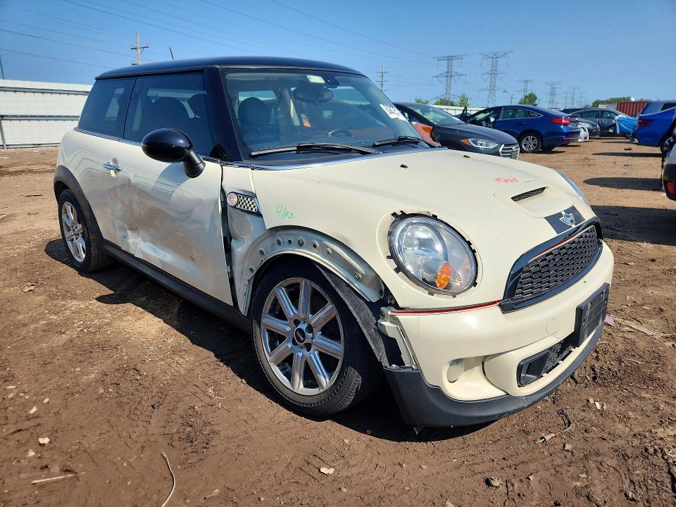 Продажа на аукционе авто 2013 Mini Cooper, vin: WMWSV3C57DT389885, номер лота: 62075116