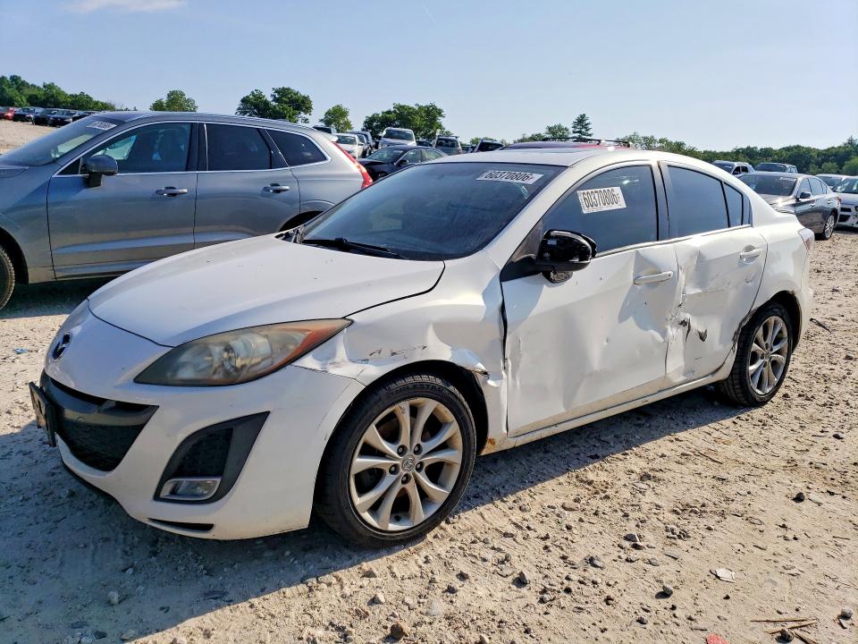 60370806 :رقم المزاد ، JM1BL1W69B1394399 vin ، 2011 Mazda 3 مزاد بيع