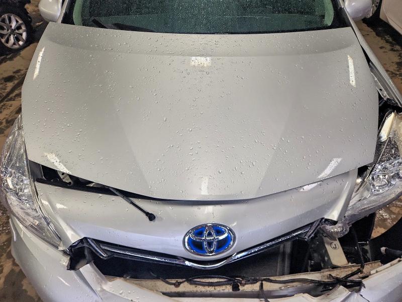 62486916 :رقم المزاد ، JTDZN3EU7E3316815 vin ، 2014 Toyota Prius V مزاد بيع
