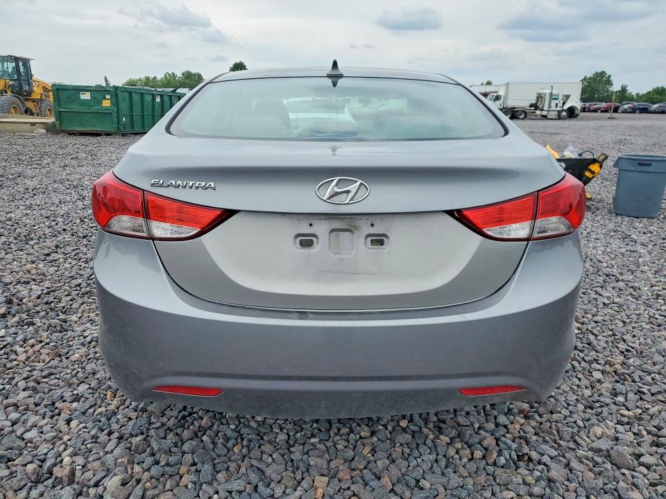 2013 Hyundai Elantra მანქანა იყიდება აუქციონზე, vin: KMHDH4AE7DU495030, აუქციონის ნომერი: 63408076