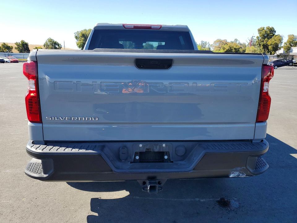 Продажа на аукционе авто 2024 Chevrolet Silverado, vin: 2GCUDAED9R1224778, номер лота: 62663316