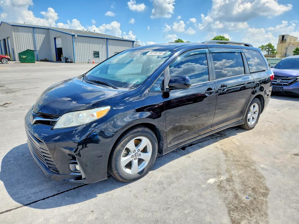 Продаж на аукціоні авто 2018 Toyota Sienna, vin: 5TDKZ3DC7JS959852, номер лоту: 60196796