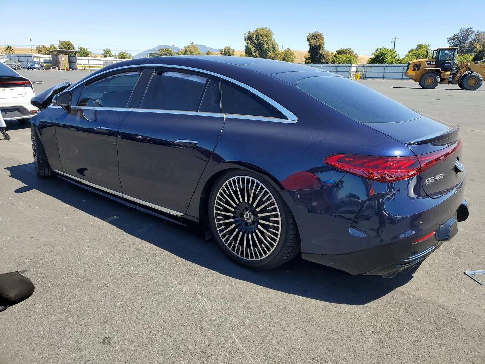 60213296 :رقم المزاد ، W1KCG2DB2NA008477 vin ، 2022 Mercedes-benz Eqs Sedan مزاد بيع