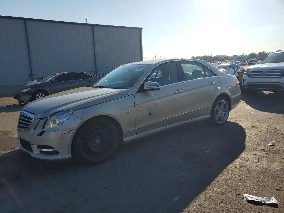 2012 Mercedes-benz E მანქანა იყიდება აუქციონზე, vin: WDDHF5KB4CA588616, აუქციონის ნომერი: 60203006