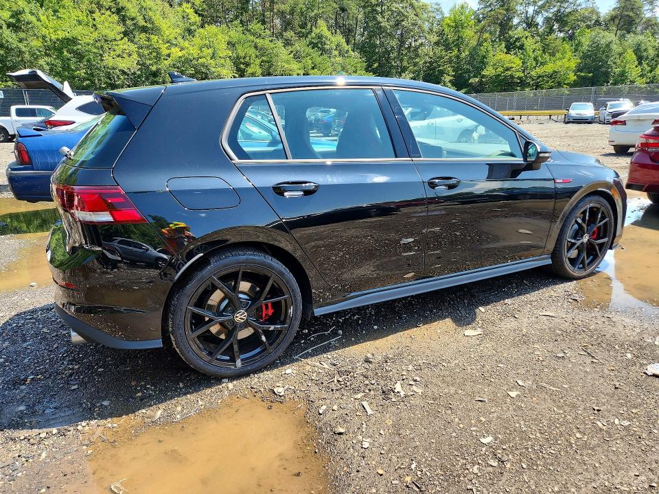 61880556 :رقم المزاد ، WVWWA7CD0RW234776 vin ، 2024 Volkswagen Gti مزاد بيع