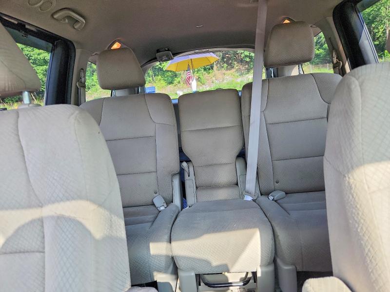 61487816 :رقم المزاد ، 5FNRL5H4XFB105609 vin ، 2015 Honda Odyssey مزاد بيع