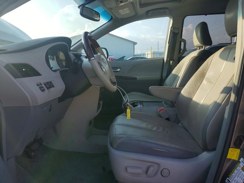 2012 Toyota Sienna მანქანა იყიდება აუქციონზე, vin: 5TDDK3DC7CS036335, აუქციონის ნომერი: 61581286