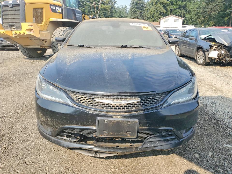 Auction sale of the 2015 Chrysler 200, vin: 1C3CCCBB9FN744376, lot number: 61806516