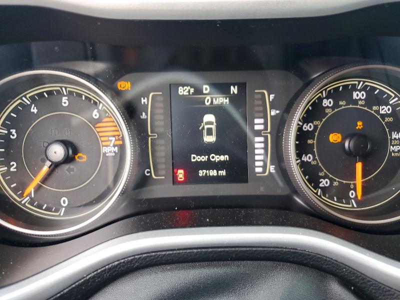 2018 Jeep Cherokee მანქანა იყიდება აუქციონზე, vin: 1C4PJLLB4JD520156, აუქციონის ნომერი: 61871546