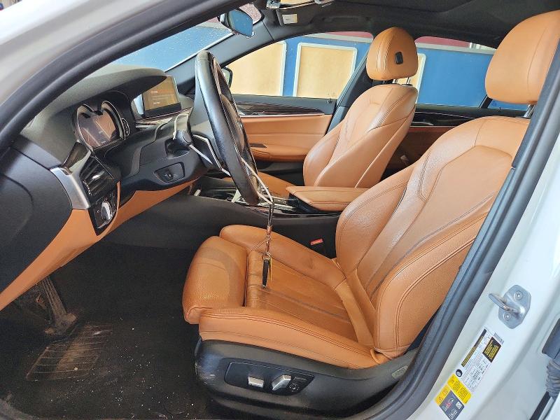 59613106 :رقم المزاد ، WBAJA9C59JB249025 vin ، 2018 Bmw 530e مزاد بيع