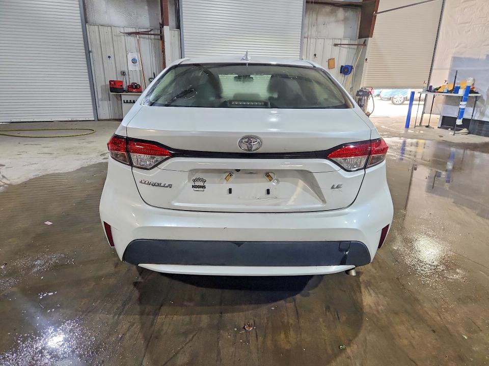 2022 Toyota Corolla მანქანა იყიდება აუქციონზე, vin: JTDEPMAE2N3002695, აუქციონის ნომერი: 58889616