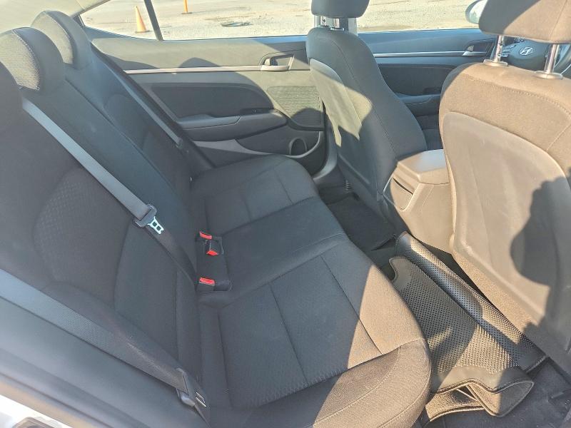 61302216 :رقم المزاد ، 5NPD84LF4LH587554 vin ، 2020 Hyundai Elantra مزاد بيع