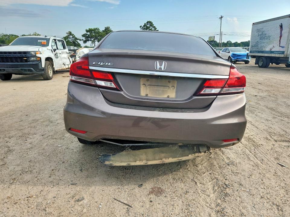 Продажа на аукционе авто 2015 Honda Civic, vin: 19XFB2F88FE267142, номер лота: 62811296