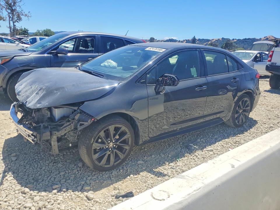 62476186 :رقم المزاد ، JTDBCMFE0R3057367 vin ، 2024 Toyota Corolla Hybrid مزاد بيع